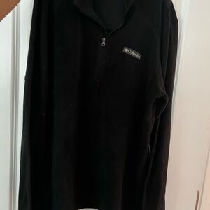 Columbia Black Fleece Pullover